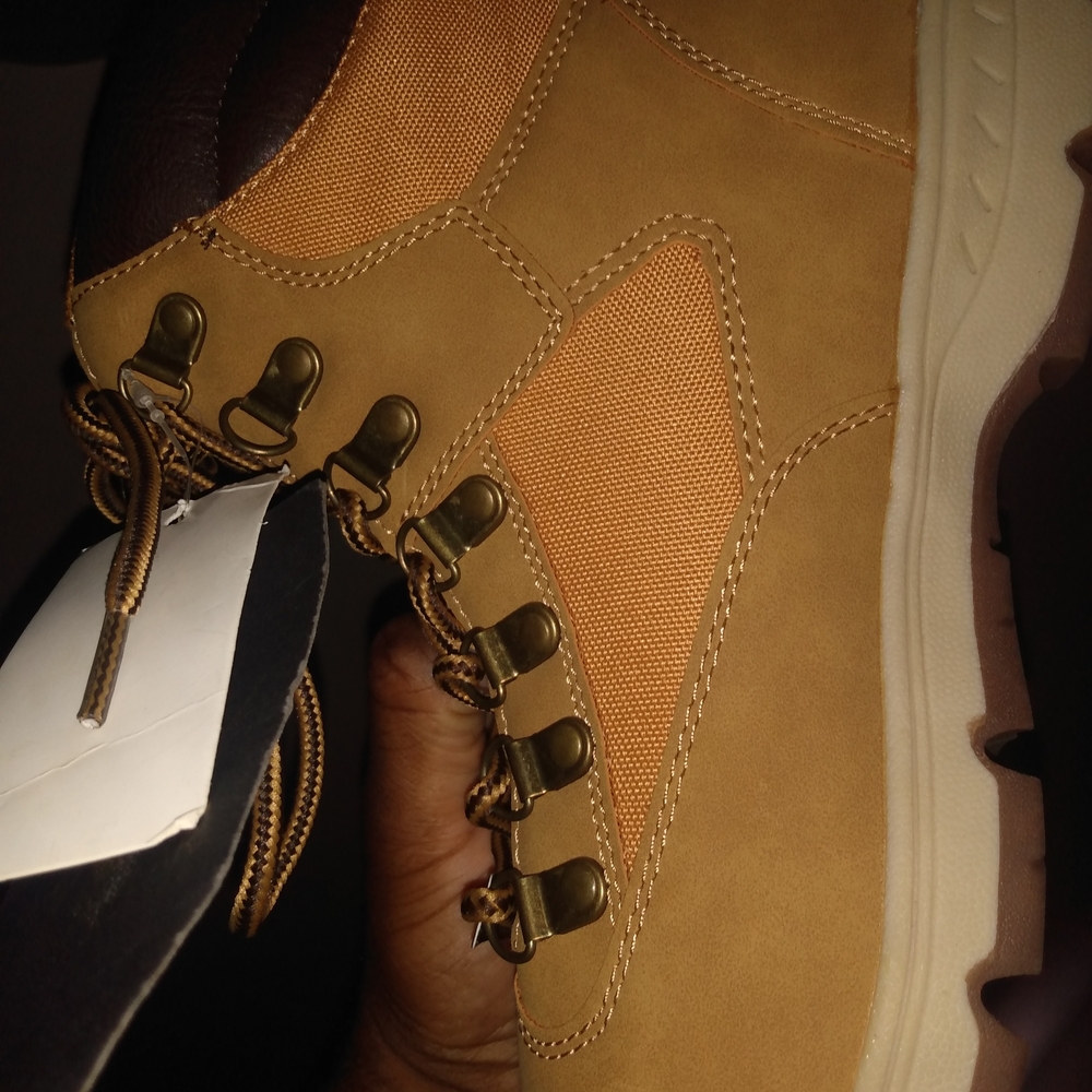 Rocawear Tan and Brown Men's Boots